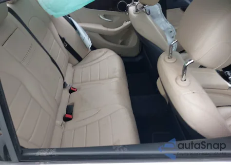 2016 Mercedes-Benz C 300 4Matic из США, поврежденный, VIN WDDWF4KB1GR144280